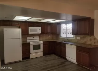 Photo #2: 6256678 Listing