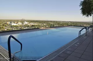 Photo #5: 6256748 Listing