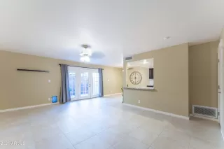 Photo #2: 6256837 Listing