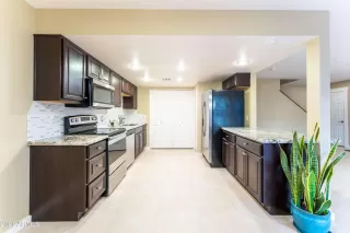 Photo #3: 6256837 Listing