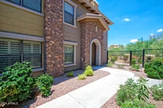 Photo #6: 6256865 Listing
