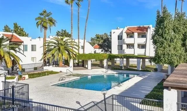 MLS: 6257039 Condo For Sale