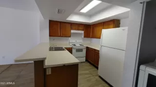 Photo #3: 6257039 Listing