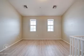 Photo #2: 6257055 Listing