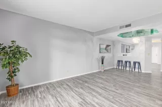 Photo #1: 6257065 Listing