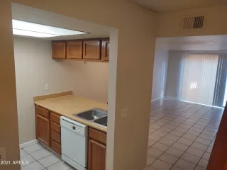 Photo #4: 6257128 Listing