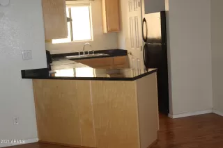 Photo #6: 6257193 Listing