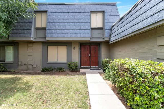 MLS: 6257357 Condo For Sale