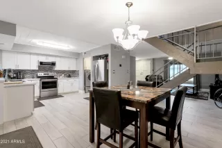 Photo #4: 6257357 Listing 