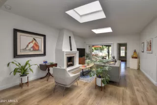 Photo #2: 6257378 Listing 