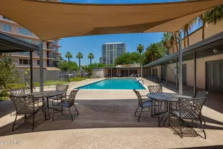 Photo #2: 6257412 Listing
