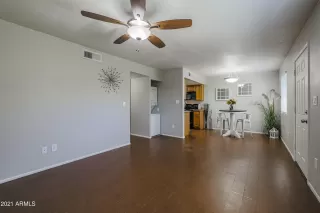 Photo #6: 6257492 Listing