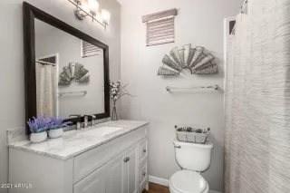 Photo #5: 6257656 Listing