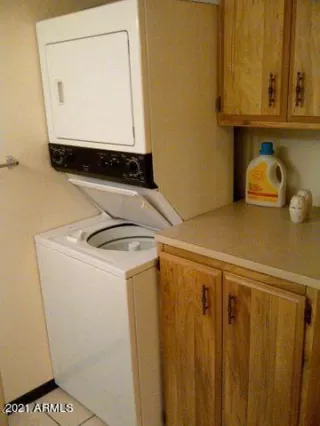 Photo #6: 6257683 Listing