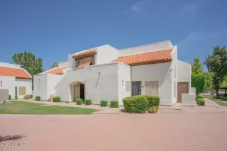 Photo #2: 6257795 Listing