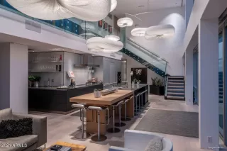 Photo #4: 6257796 Listing 