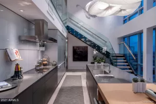 Photo #5: 6257796 Listing 