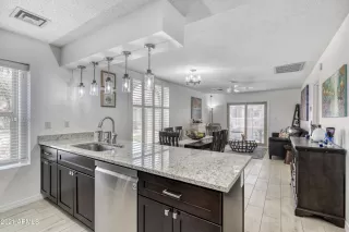 Photo #4: 6257817 Listing