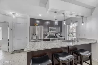 Photo #6: 6257817 Listing