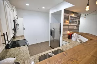 Photo #6: 6257833 Listing