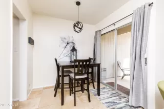 Photo #2: 6257839 Listing