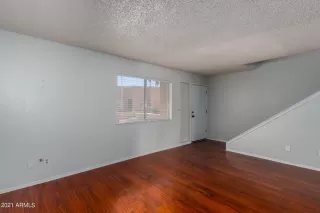 Photo #2: 6257883 Listing 