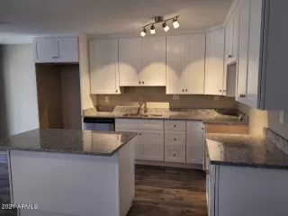 Photo #3: 6257891 Listing