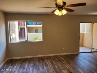 Photo #6: 6257891 Listing