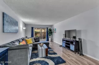 Photo #3: 6257922 Listing 