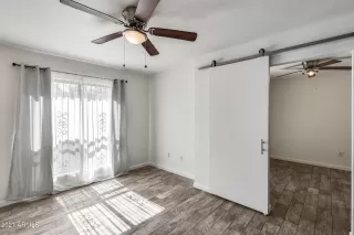 Photo #3: 6257947 Listing