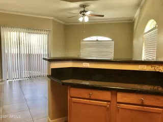 Photo #6: 6258043 Listing