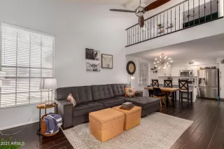 Photo #3: 6258070 Listing 