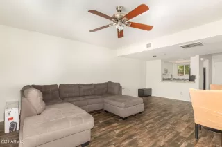 Photo #5: 6258225 Listing 