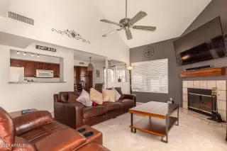 Photo #1: 6258256 Listing