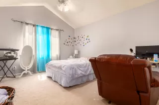 Photo #3: 6258256 Listing