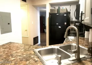 Photo #2: 6258266 Listing 