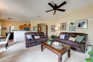 Photo #4: 6258288 Listing