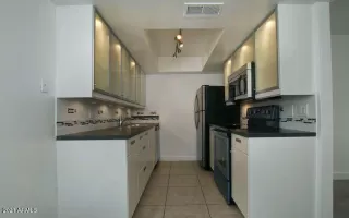 Photo #2: 6258323 Listing