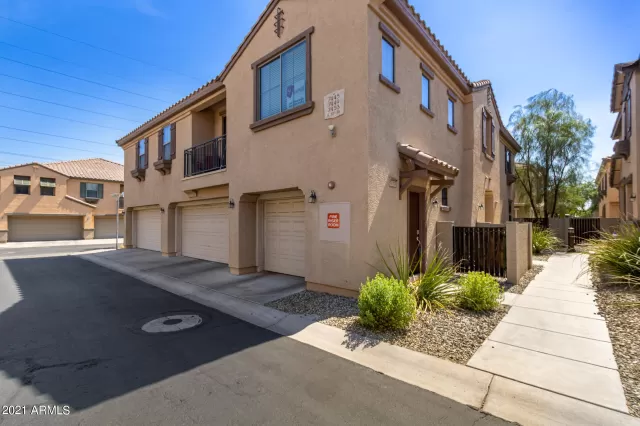 MLS: 6258355 Condo For Sale