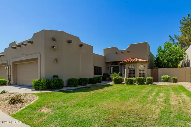 MLS: 6258364 Condo For Sale