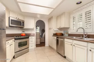 Photo #6: 6258364 Listing 