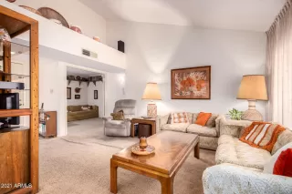 Photo #3: 6258400 Listing