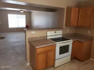 Photo #3: 6258426 Listing