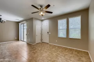 Photo #5: 6258554 Listing