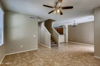 Photo #6: 6258554 Listing