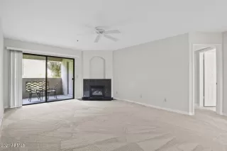 Photo #5: 6258589 Listing