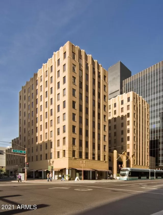 MLS: 6258649 Condo For Sale