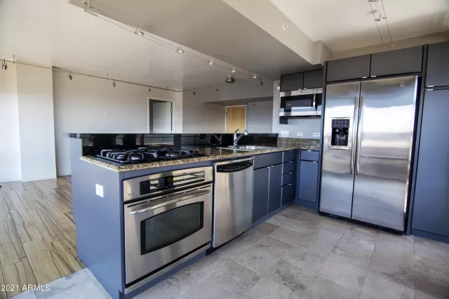 MLS: 6258654 Condo For Sale