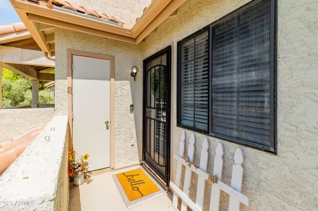 MLS: 6258700 Condo For Sale