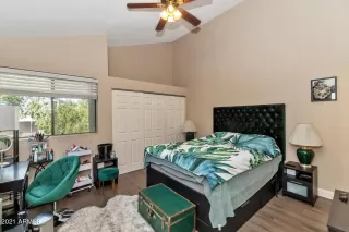 Photo #4: 6258771 Listing